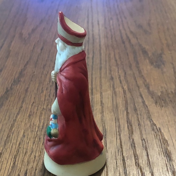 The Legend of Saint Nicolas Porcelain - Picture 2 of 9